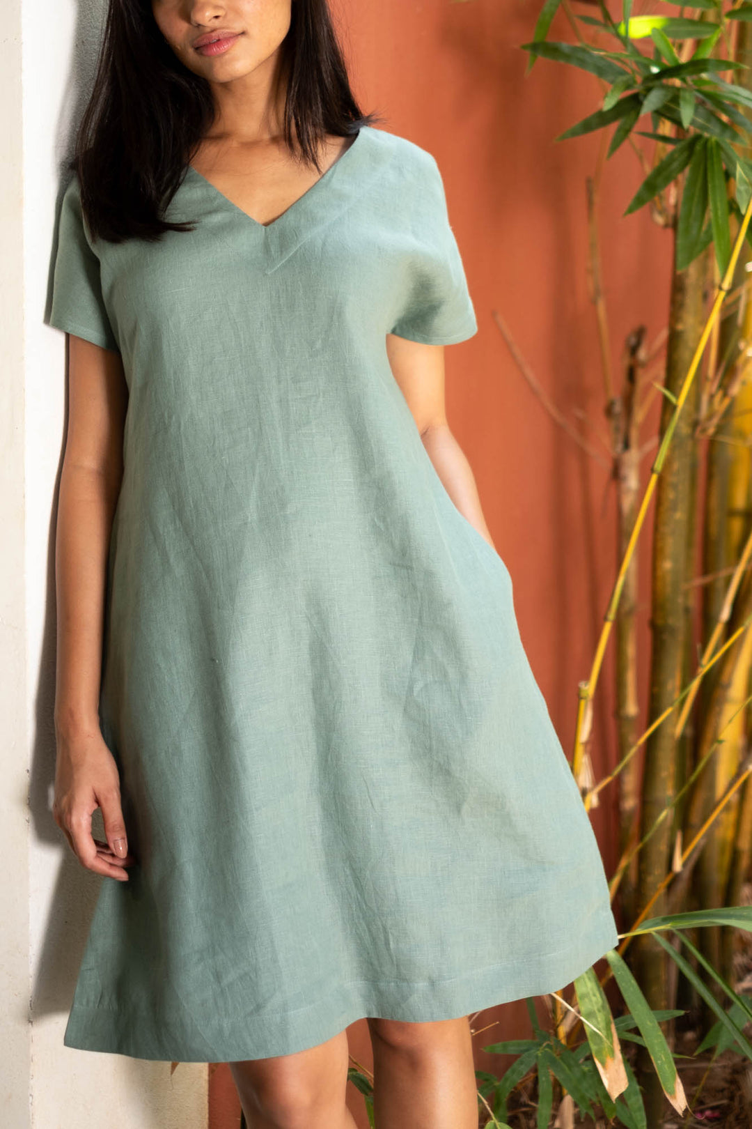 Women's Cotton Sweet Shift Tunic Short Dress half Sleeves V Neck Causal Mini Dress with Pockets